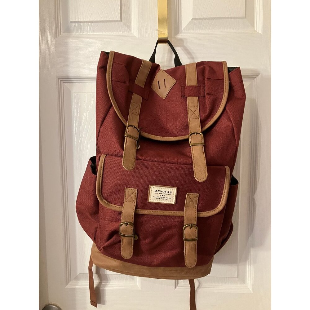 BENRUS New York Unisex Bagpack Light weight Red/Brown Polyester/Vinyl 11,5x18x6